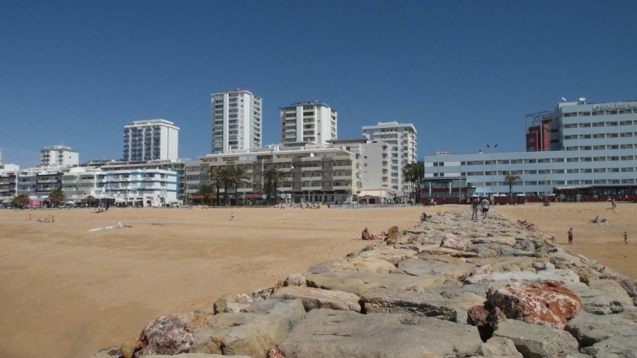 Torre 20 - Portas Do Mar Appartement